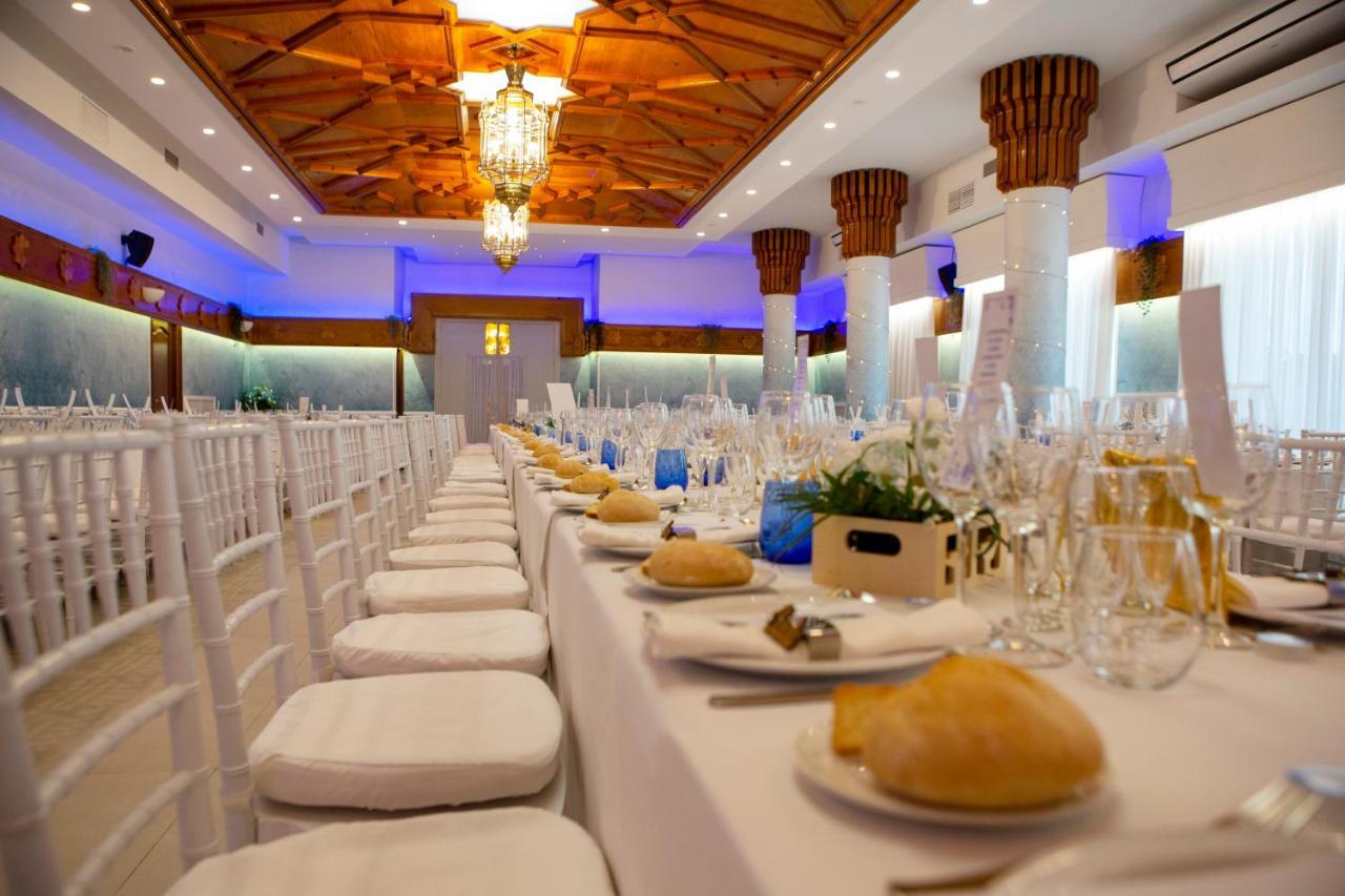 Hotel Torres I บีญานวยบา เดล อาร์โซบิสโป ภายนอก รูปภาพ
